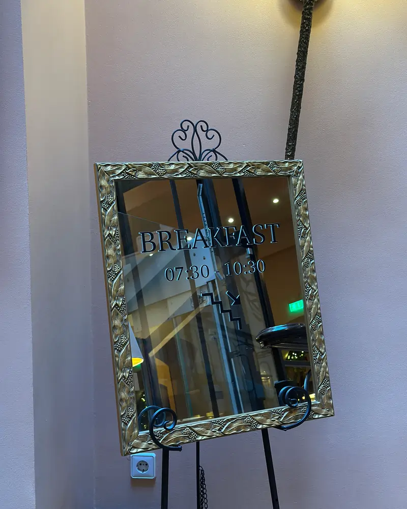 narutis hotel review